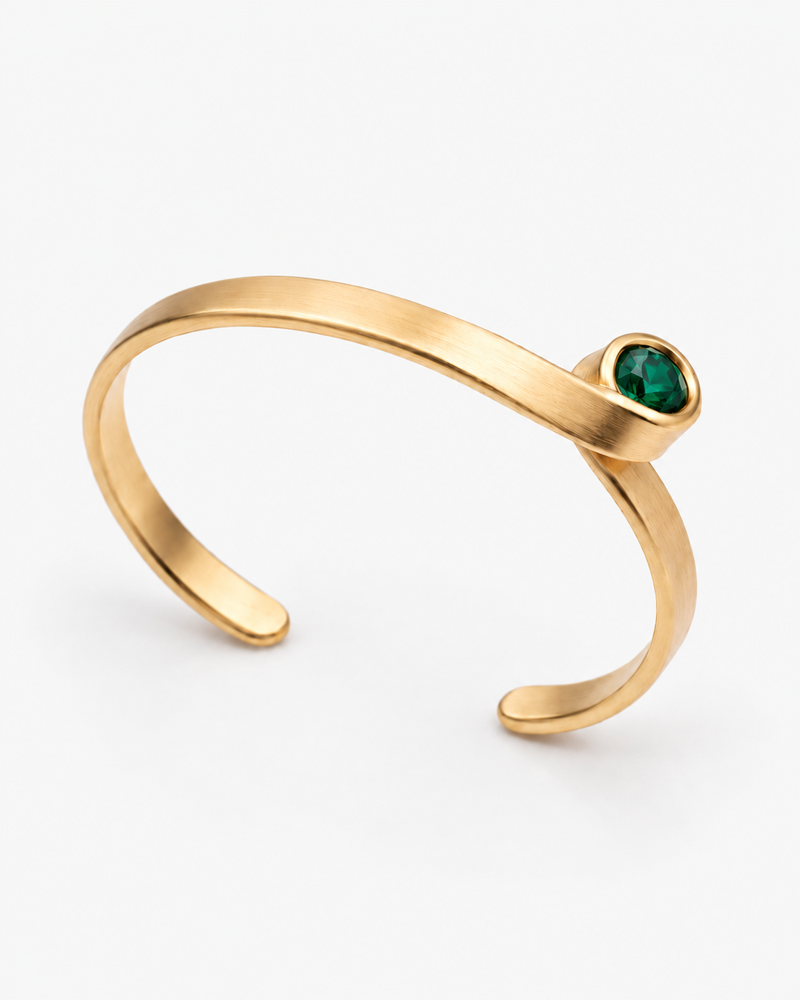 Curl Ring in 18K gold vermeil: an open cuff closing on a single green bezel-set stone