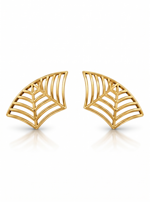 Cobweb Ear Cuff in 18K gold vermeil: fine web lines radiating across a fan-shaped cuff