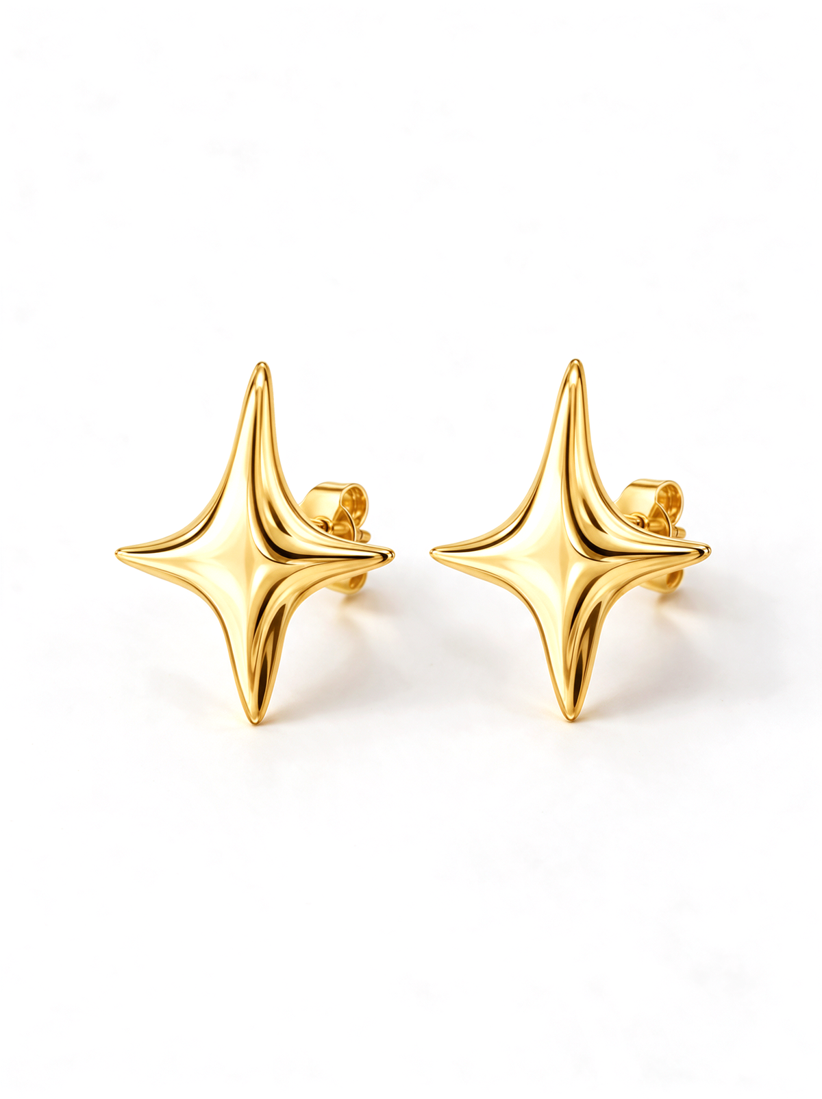Twinkle Studs in 18K Gold Vermeil